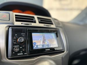 Toyota Yaris TOYOTA Yaris 1.3 VVTI Connect Comfortdrive   - Foto 14