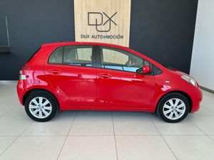 Toyota Yaris TOYOTA Yaris 1.3 VVTI Connect Comfortdrive   - Foto 5