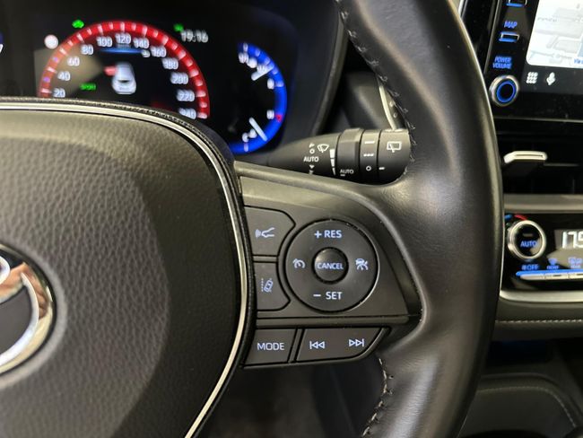 Toyota Corolla 1.8 125H DESIGN ECVT   - Foto 16