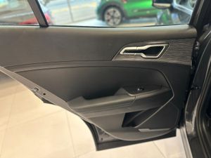 Kia Sportage 1.6 TGDI HEV DRIVE 17   - Foto 32