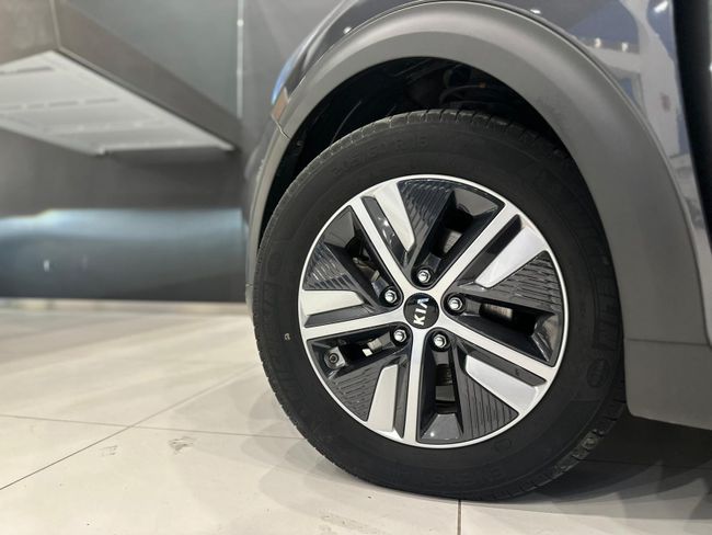 Kia Niro KIA Niro 1.6 GDi HEV 104kW 141CV Emotion   - Foto 9