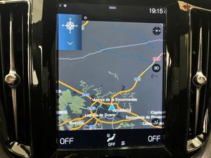 Volvo XC60 2.0 B4 D AWD R-Design Auto  - Foto 20