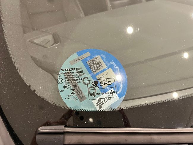 Volvo XC60 2.0 B4 D AWD R-Design Auto  - Foto 11