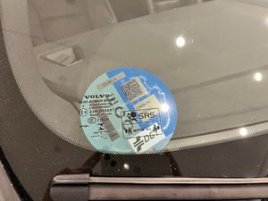 Volvo XC60 2.0 B4 D AWD R-Design Auto  - Foto 11