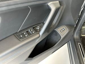 Volkswagen Tiguan R-Line 2.0 TDI 110kW (150CV) DSG   - Foto 37