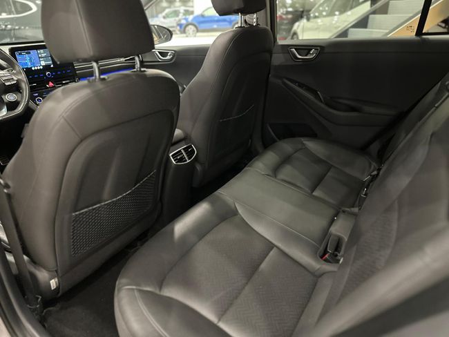 Hyundai IONIQ 1.6 GDI HEV Style DT  - Foto 28