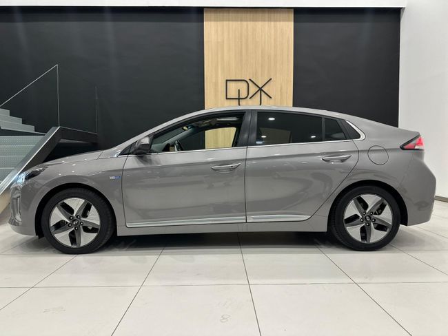 Hyundai IONIQ 1.6 GDI HEV Style DT  - Foto 8