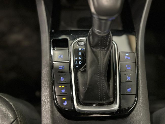 Hyundai IONIQ 1.6 GDI HEV Style DT  - Foto 22