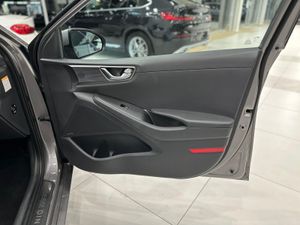 Hyundai IONIQ 1.6 GDI HEV Style DT  - Foto 31
