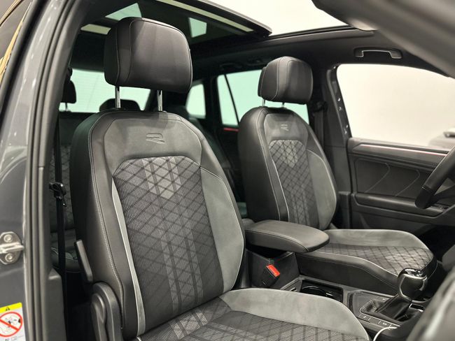 Volkswagen Tiguan R-Line 2.0 TDI 110 kW (150 CV) DSG 7 vel.  - Foto 28