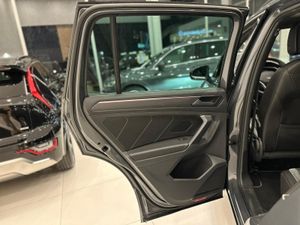 Volkswagen Tiguan R-Line 2.0 TDI 110 kW (150 CV) DSG 7 vel.  - Foto 35