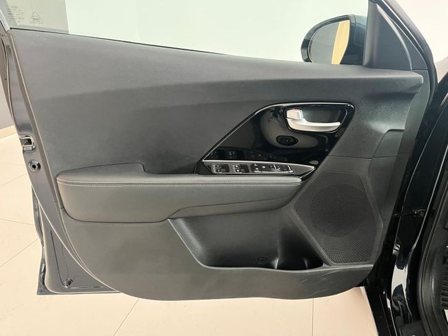 Kia e-Niro Niro 1.6 HEV Emotion  - Foto 40