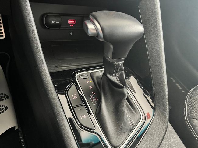 Kia e-Niro Niro 1.6 HEV Emotion  - Foto 31