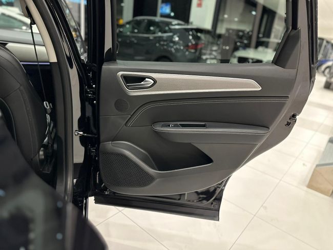 Renault Arkana Arkana Techno 1.6 E-TECH Hybrid 145CV BVA6  - Foto 31