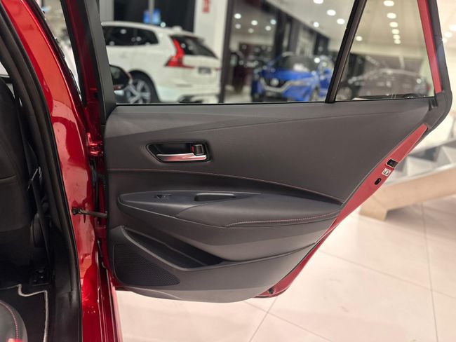 Toyota Corolla TOURING SPORTS 1.8 HYBRID STYLE  - Foto 33