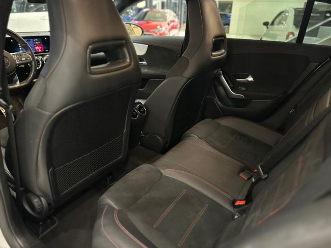 Mercedes Clase CLA 1.3 CLA 250 E AMG DCT SHOOTING BRAKE  - Foto 25
