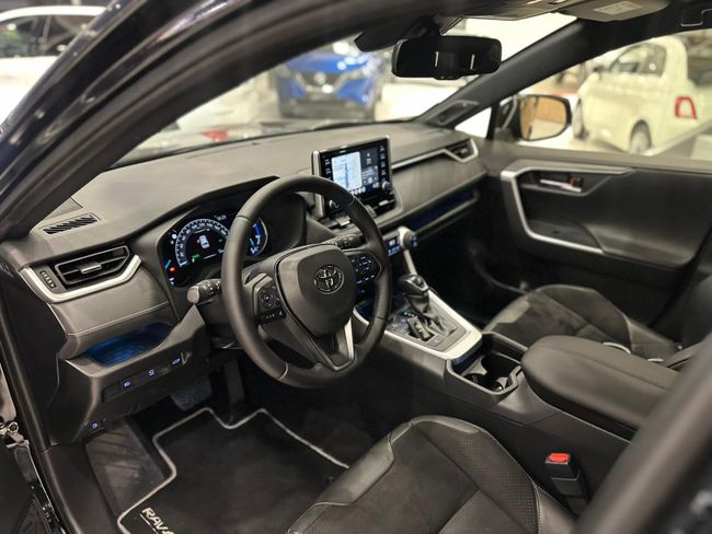 Toyota Rav4 BLACK EDITION 218CV  2WD  - Foto 24