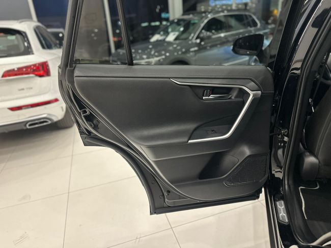 Toyota Rav4 BLACK EDITION 218CV  2WD  - Foto 37