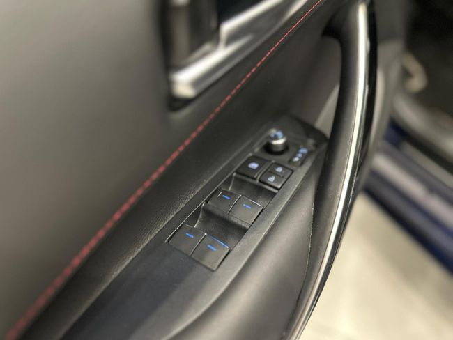 Toyota Corolla TOURING SPORTS 1.8 HYBRID STYLE PLUS  - Foto 26