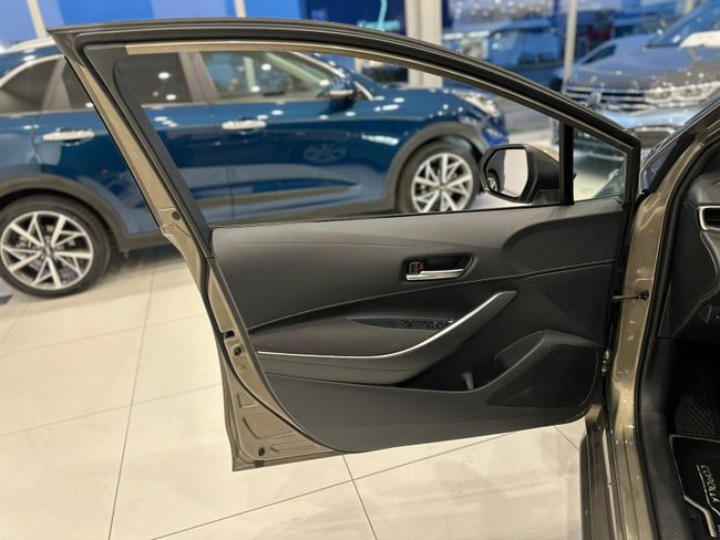 Toyota Corolla TOURING SPORTS 1.8 HEV DYNAMIC E-CVT  - Foto 29