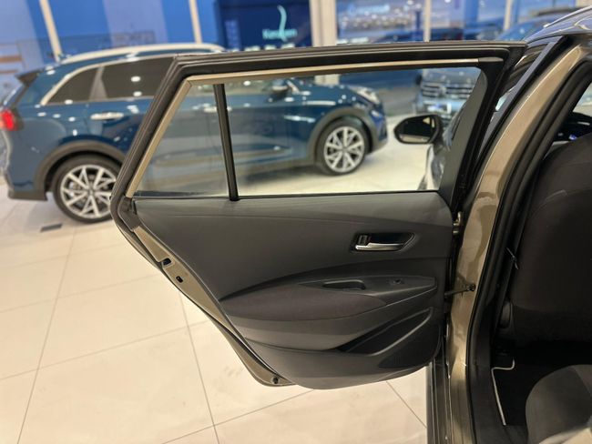 Toyota Corolla TOURING SPORTS 1.8 HEV DYNAMIC E-CVT  - Foto 28