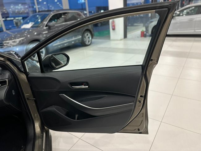 Toyota Corolla TOURING SPORTS 1.8 HEV DYNAMIC E-CVT  - Foto 26