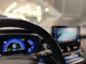 Toyota Corolla TOURING SPORTS 1.8 HYBRID STYLE  - Foto 14