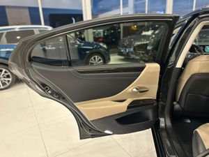 Lexus ES 2.5i ES 300h Executive Line  - Foto 39