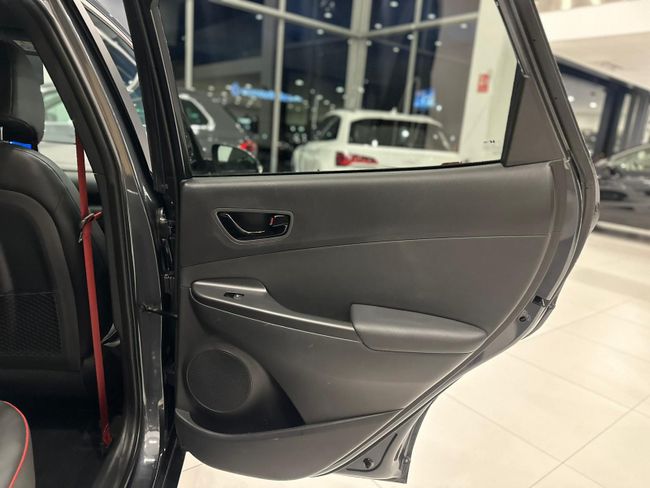 Hyundai Kona STYLE SKY RED 2WD 1.6 GDI 140CV BVA6  - Foto 31