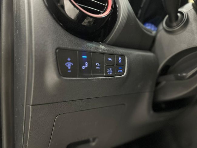 Hyundai Kona STYLE SKY RED 2WD 1.6 GDI 140CV BVA6  - Foto 21