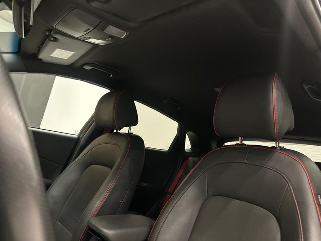 Hyundai Kona STYLE SKY RED 2WD 1.6 GDI 140CV BVA6  - Foto 23