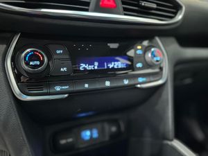 Hyundai Santa Fe 2.0 CRDi Essence 4x2 SR  - Foto 23