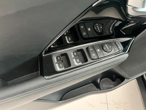Kia Niro 1.6 GDi HEV 104kW 141CV Emotion  - Foto 36