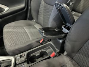 Toyota Yaris Cross 1.5 HIBRID 116H DINAMIC AUTO  - Foto 19