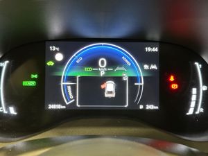 Toyota Yaris Cross 1.5 HIBRID 116H DINAMIC AUTO  - Foto 16