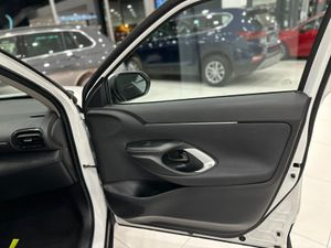 Toyota Yaris Cross 1.5 HIBRID 116H DINAMIC AUTO  - Foto 30