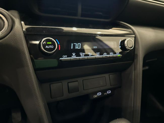 Toyota Yaris Cross 1.5 HIBRID 116H DINAMIC AUTO  - Foto 22