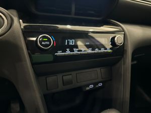 Toyota Yaris Cross 1.5 HIBRID 116H DINAMIC AUTO  - Foto 22