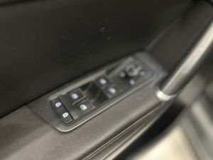 Volkswagen Touran 1.5 TSI HIGHLINE DSG 7PL  - Foto 31