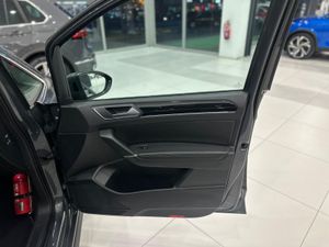 Volkswagen Touran 1.5 TSI HIGHLINE DSG 7PL  - Foto 32