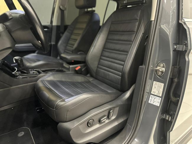 Volkswagen Touran 1.5 TSI HIGHLINE DSG 7PL  - Foto 25