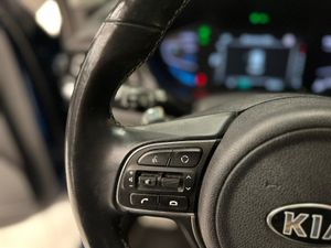 Kia Niro 1.6 GDi HEV 104kW (141CV) Emotion  - Foto 16