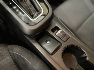 Renault Arkana 1.3 TCE MHEV 140 CORPORATE EDITION EDC  - Foto 19