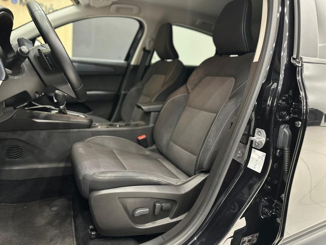 Renault Arkana 1.3 TCE MHEV 140 CORPORATE EDITION EDC  - Foto 24