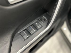 Toyota Rav4 2.5l 220H Advance 4WD  - Foto 32