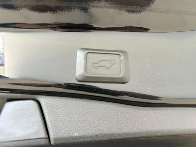 Toyota Rav4 RAV4 Hybride 222ch Black Edition AWD-i  - Foto 11