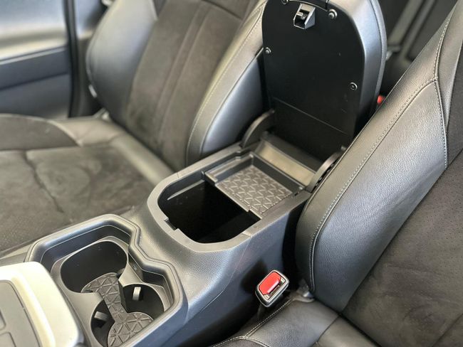 Toyota Rav4 RAV4 Hybride 222ch Black Edition AWD-i  - Foto 33