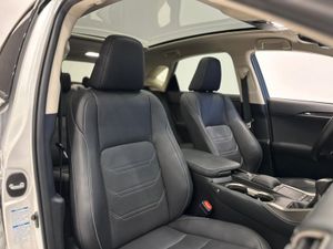 Lexus NX  SUV HYBRID LUXURY 4WD  - Foto 34