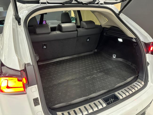 Lexus NX  SUV HYBRID LUXURY 4WD  - Foto 11