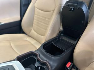 Toyota Rav4 HYBRIDE 218ch LUXURY 2WD  - Foto 32